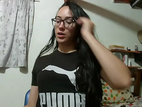 brittanycheeks online show from November 21, 2025, 11:25 pm