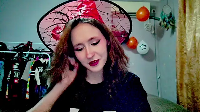 Snapshot of JoannaTompson chatting on October 18, 2025, 11:49 pm JoannaTompson online show from October 18, 2025, 11:49 pm