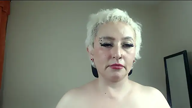 Snapshot of FRANCHEZKA chatting on June 2, 2026, 2:02 am FRANCHEZKA online show from June 2, 2026, 2:02 am