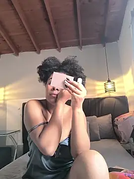 EmmilyBrant online show from April 19, 2026, 3:44 pm