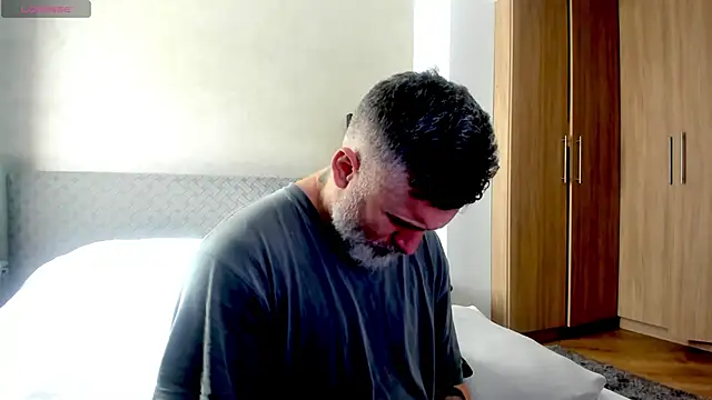 BlowMyXXL online show from March 4, 2025, 9:07 am