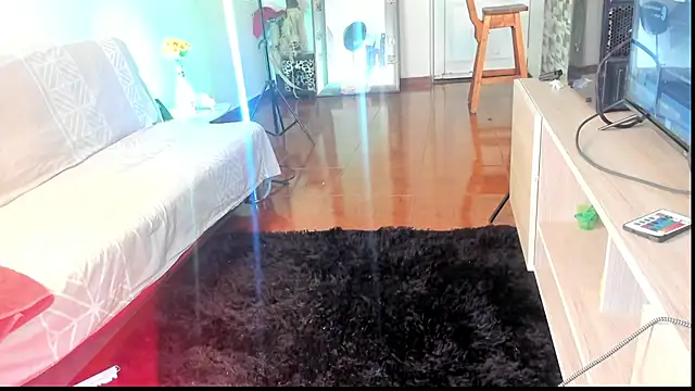 marckalexis online show from September 13, 2025, 1:33 pm