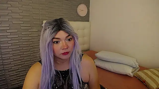 Cuckold lover69 online show from December 28, 2024, 8:04 pm