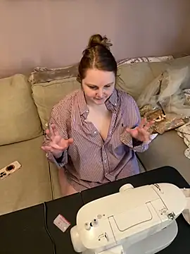 GingerSnap33 online show from January 17, 2026, 6:22 pm