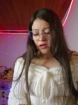 Snapshot of juli05star20 chatting on June 14, 2026, 10:23 pm juli05star20 online show from June 14, 2026, 10:23 pm