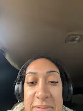 starrynikki online show from December 22, 2024, 4:17 pm