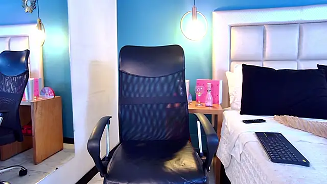 Miss ary online show from February 27, 2025, 3:15 pm