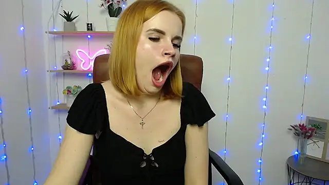Snapshot of MargaritaKiss chatting on January 23, 2025, 11:05 pm MargaritaKiss online show from January 23, 2025, 11:05 pm