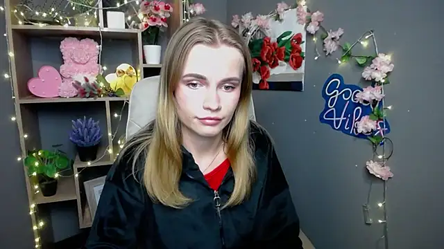 Snapshot of MargaritaKiss chatting on May 30, 2026, 6:27 pm MargaritaKiss online show from May 30, 2026, 6:27 pm