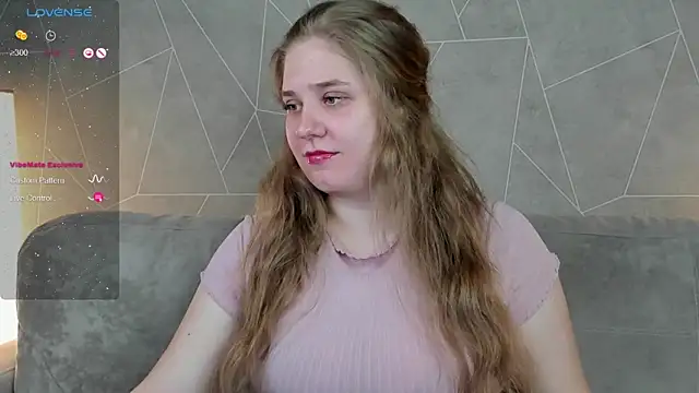 Megan Violer online show from February 12, 2025, 3:49 pm