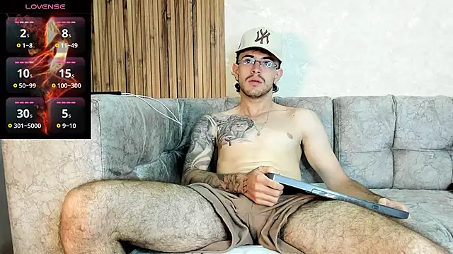 Snapshot of CodyWalkerR chatting on June 4, 2026, 5:41 pm CodyWalkerR online show from June 4, 2026, 5:41 pm