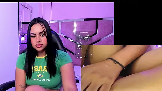 Snapshot of Alice_Roys chatting on January 5, 2025, 1:15 pm Alice Roys online show from January 5, 2025, 1:15 pm