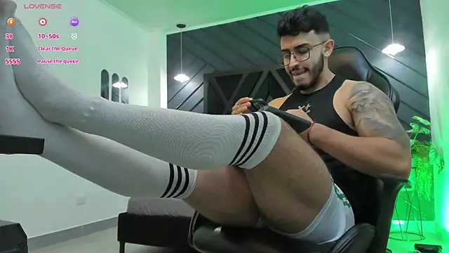 Liam Kleiin online show from October 6, 2025, 11:29 am