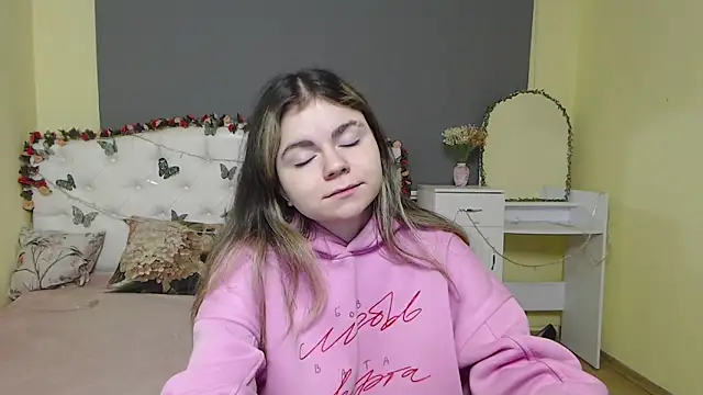 TinaRedly online show from February 24, 2026, 7:06 am