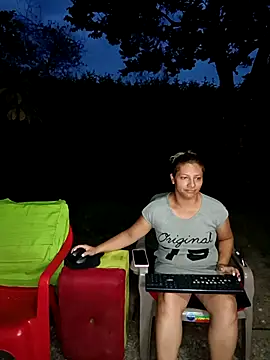 Snapshot of hotandfierylatinos2023 chatting on March 3, 2026, 10:54 am hotandfierylatinos2023 online show from March 3, 2026, 10:54 am