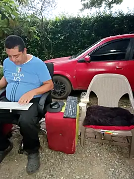 Snapshot of hotandfierylatinos2023 chatting on March 8, 2026, 11:14 am hotandfierylatinos2023 online show from March 8, 2026, 11:14 am