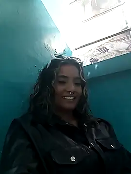 megan collins96 online show from February 1, 2025, 8:47 pm