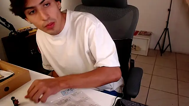 Thieves9 online show from March 30, 2026, 8:10 pm