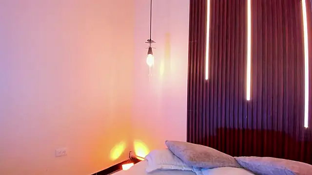 ArianaBaker online show from April 4, 2026, 3:53 pm