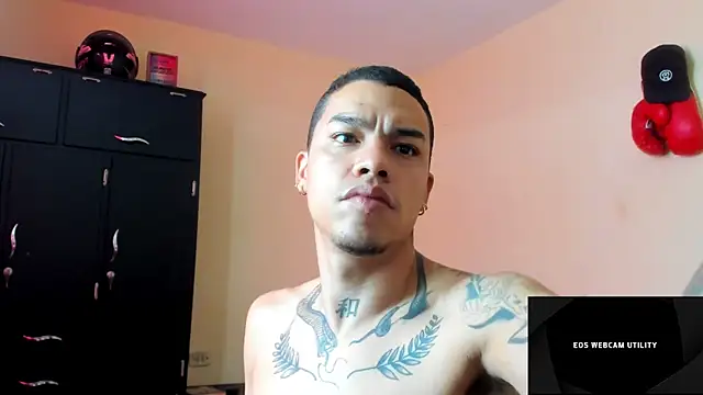 Osiiriis online show from March 2, 2025, 6:51 pm