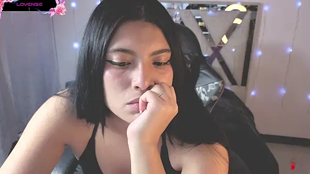 Alfresii Rivera1 online show from December 17, 2025, 2:50 am