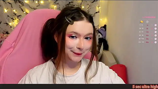 Snapshot of me__hanna chatting on January 28, 2025, 10:56 pm me  hanna online show from January 28, 2025, 10:56 pm