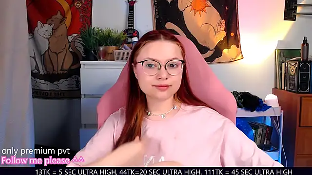 Snapshot of me__hanna chatting on September 27, 2025, 10:37 pm me  hanna online show from September 27, 2025, 10:37 pm