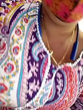 Snapshot of Kayra_34 chatting on February 6, 2026, 5:45 am Kayra 34 online show from February 6, 2026, 5:45 am