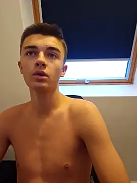 Snapshot of yanisyanisss chatting on December 20, 2025, 3:30 pm yanisyanisss online show from December 20, 2025, 3:30 pm