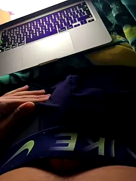 Snapshot of anass68 chatting on October 8, 2025, 9:40 am anass68 online show from October 8, 2025, 9:40 am