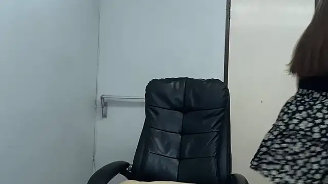 SassyJessi online show from April 5, 2026, 4:09 am