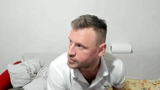 ANGELALEXYNO2024 online show from January 28, 2025, 5:35 pm