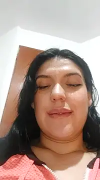 Sophie-hatter online show from March 4, 2025, 2:27 am