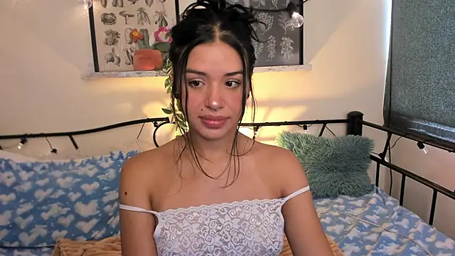 MiaaRose online show from April 7, 2026, 2:39 pm