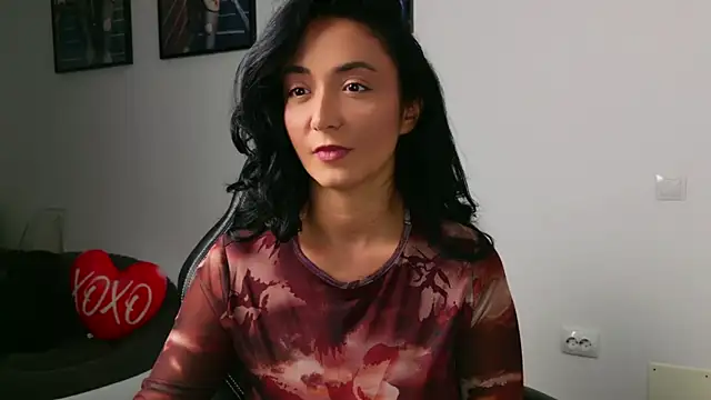 Snapshot of KatherineRyder chatting on October 1, 2025, 4:57 pm KatherineRyder online show from October 1, 2025, 4:57 pm