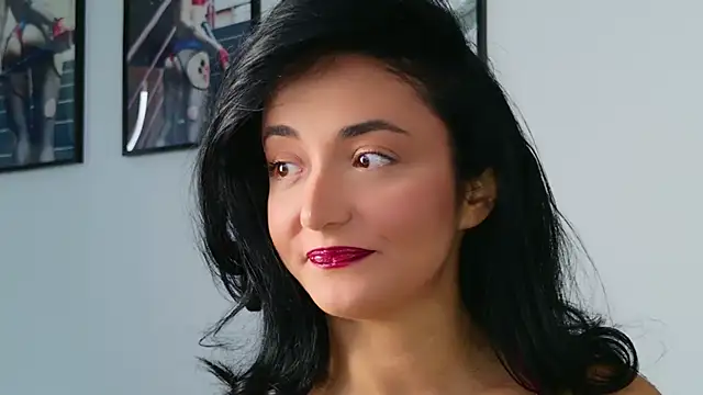 Snapshot of KatherineRyder chatting on October 2, 2025, 8:32 am KatherineRyder online show from October 2, 2025, 8:32 am