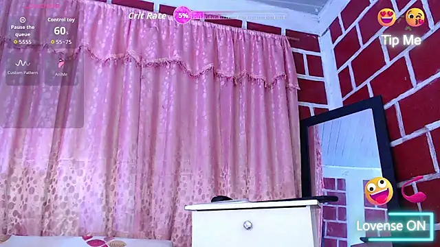 PriscilaRainbow online show from March 19, 2026, 3:32 am