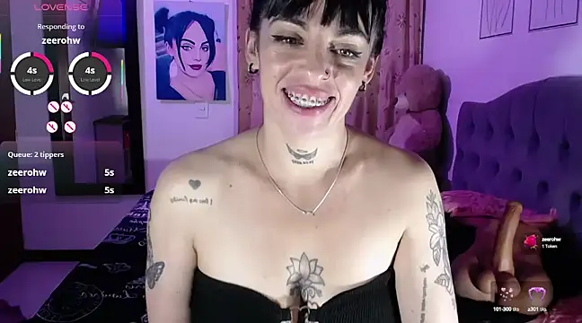 violett honney online show from March 13, 2025, 6:26 am