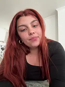 Snapshot of Fieryfenixx chatting on March 12, 2025, 7:28 pm Fieryfenixx online show from March 12, 2025, 7:28 pm