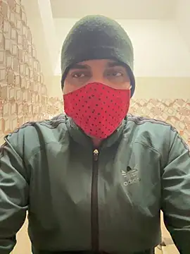 bull 4hottie online show from December 2, 2025, 1:33 am