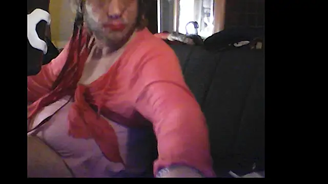Snapshot of Family666Zombie chatting on May 16, 2026, 12:29 am Family666Zombie online show from May 16, 2026, 12:29 am