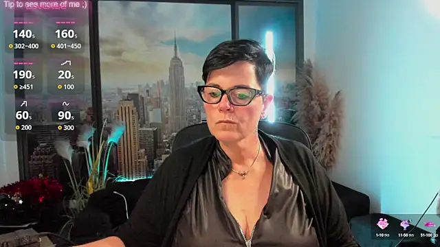 ninarandmann online show from September 30, 2025, 3:50 pm