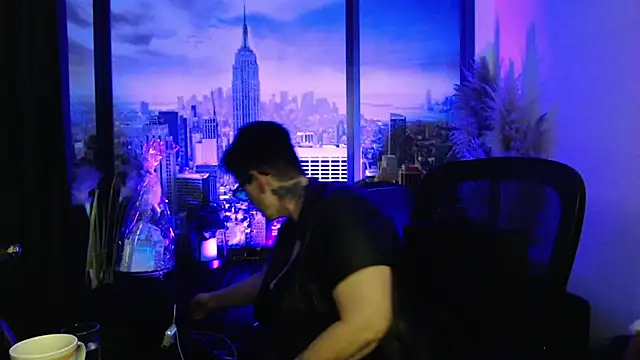 ninarandmann online show from February 21, 2026, 6:42 pm