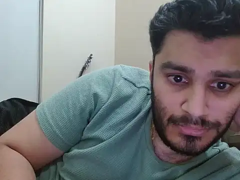 Snapshot of robintoit chatting on February 21, 2026, 1:34 pm robintoit online show from February 21, 2026, 1:34 pm