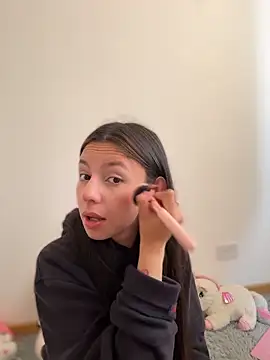 Bonniepark online show from December 1, 2025, 12:10 pm