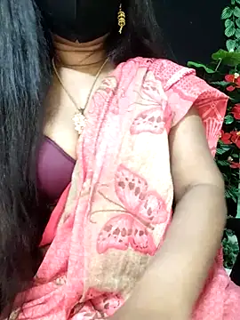 Idhika Paul online show from October 9, 2025, 12:25 pm