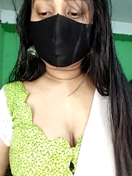 Snapshot of Idhika_Paul chatting on March 30, 2026, 8:04 am Idhika Paul online show from March 30, 2026, 8:04 am