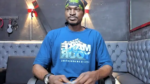 Snapshot of Terrance_z chatting on January 18, 2026, 7:17 pm Terrance z online show from January 18, 2026, 7:17 pm