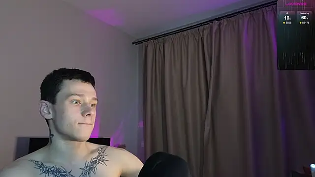 R1mmo   online show from November 6, 2025, 1:01 pm