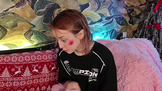 Snapshot of CrystalRey chatting on December 26, 2024, 6:09 am CrystalRey online show from December 26, 2024, 6:09 am